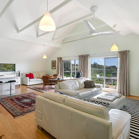 The Farm Willunga Bed & Breakfast Екстериор снимка