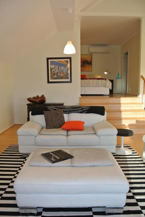 The Farm Willunga Bed & Breakfast Стая снимка