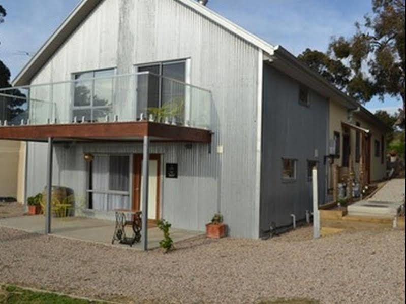 The Farm Willunga Bed & Breakfast Екстериор снимка